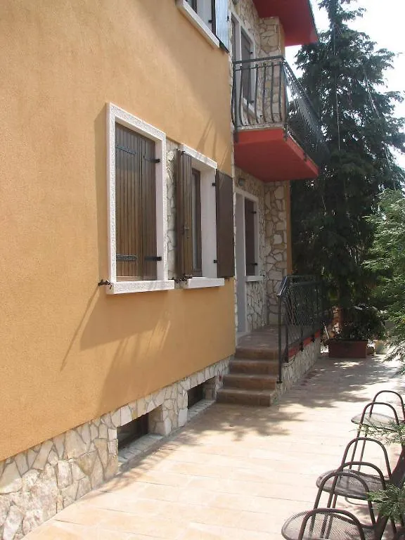 ***  Ai Pigni De Ceru Bed & Breakfast Fumane Italy